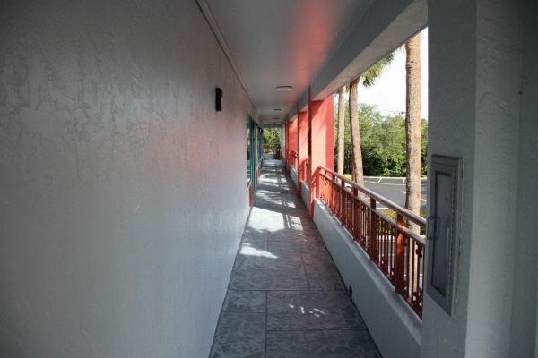 Boca Suites Deerfield Beach, SureStay Collection by BW image 21